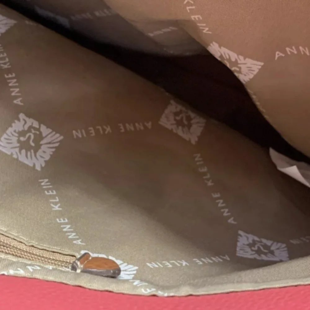 Anne Klein Faux Leather Large Satchel Tote Bag NWOT MSRP $98 - Picture 5 of 6